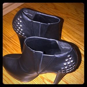 Madden Girl Platforms